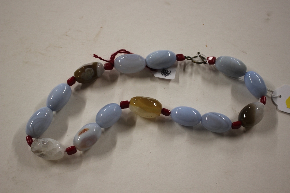 A blue and red agate necklace