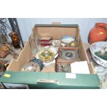 A box containing various sundry china etc