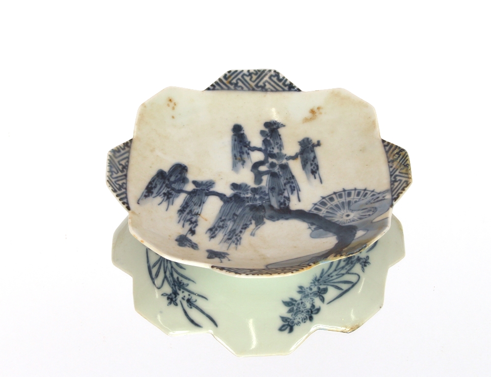 An unusually shaped small Chinese saucer dish, with tree and bird decoration, four character mark to