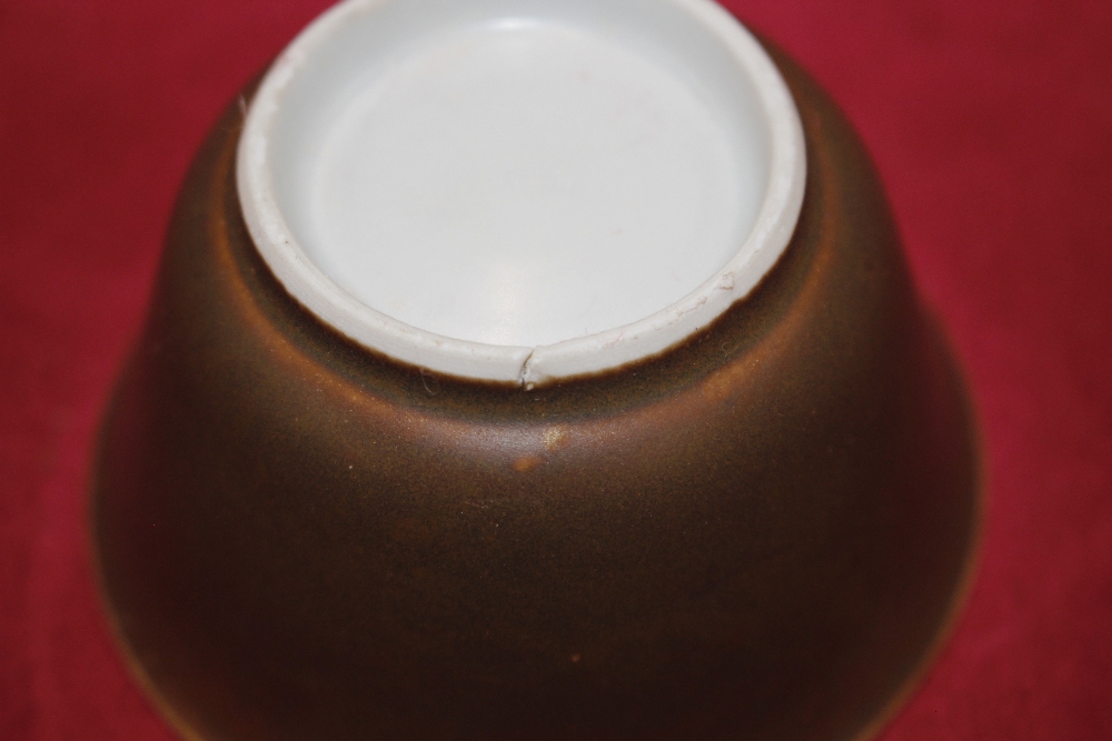 A pair of Chinese tea bowls and saucers, with Buddhist chicken decoration and brown under glaze - Image 10 of 10