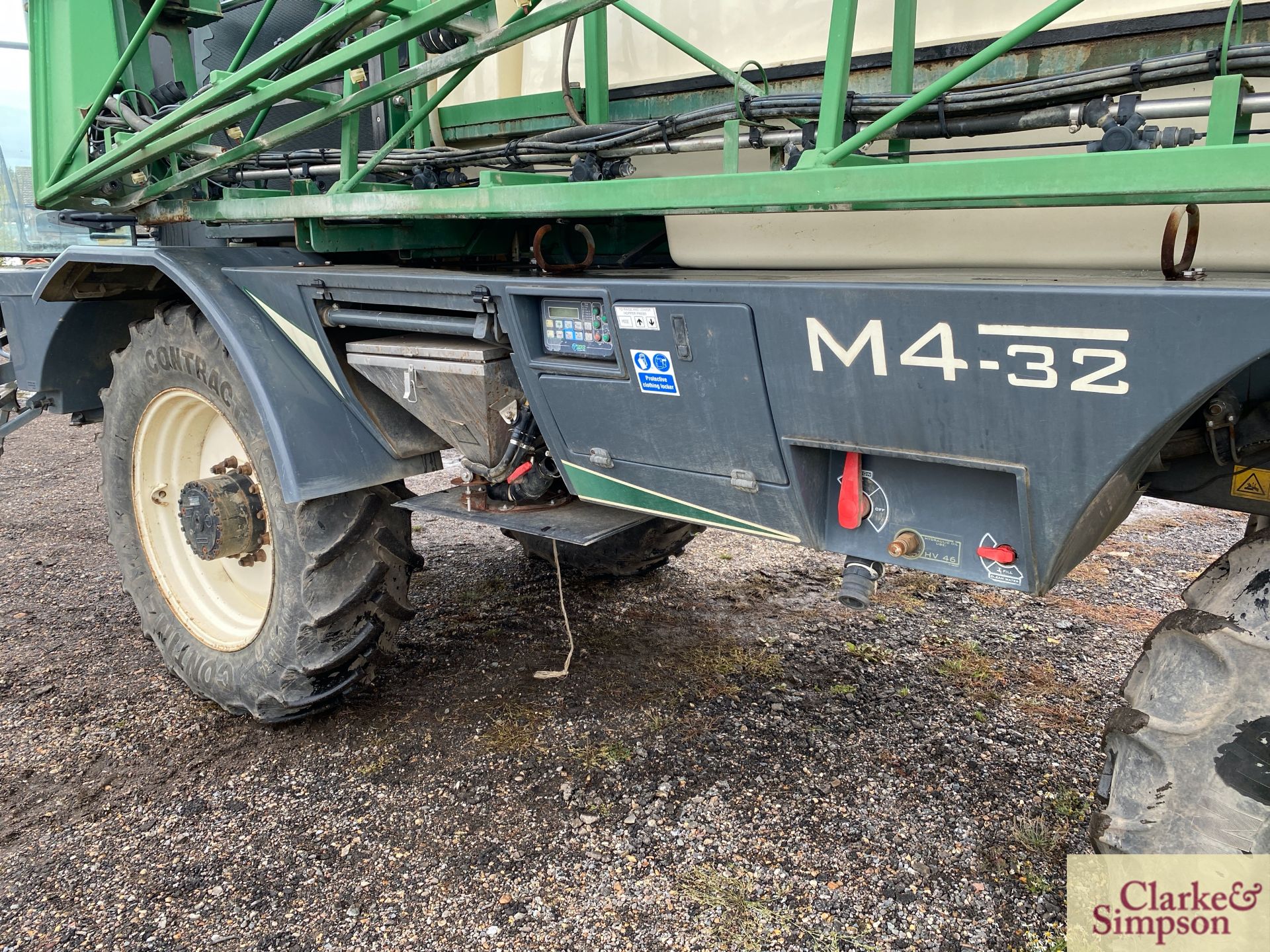 Househam Merlin M4/32 4WD 32m self-propelled sprayer. Registration AE14 LPN. Date of first - Image 23 of 54