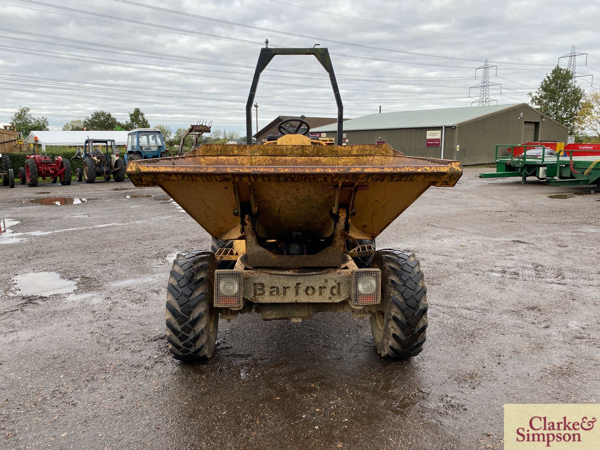 Barford SRX3000 3T swivel tip 4WD pivot steer dumper. Registration AP02 KYN. Date of first - Image 8 of 30