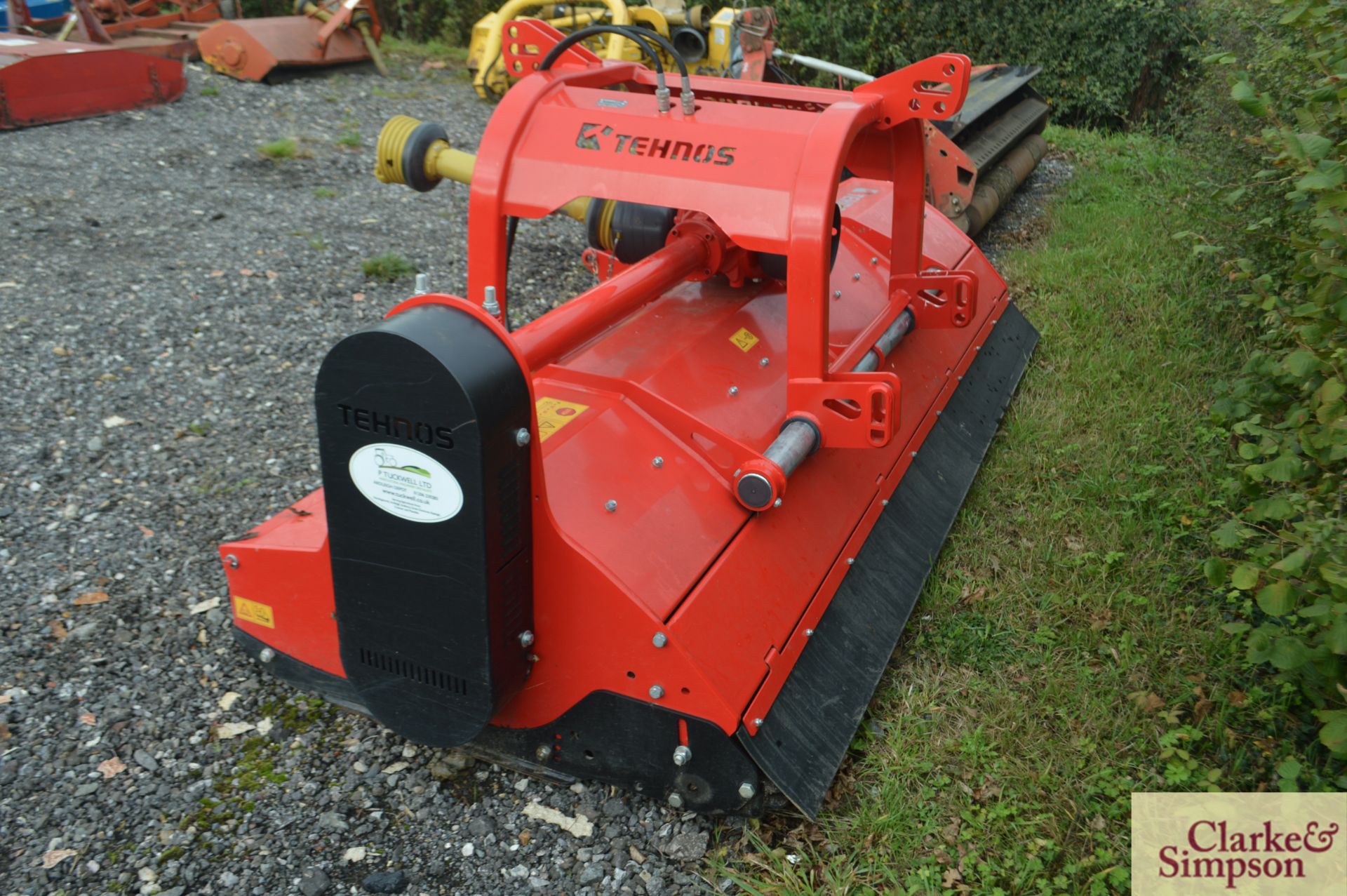 Tehnos MU280 2.8m mounted flail mower. With hydraulic offset. c.100 hours from new. Owned from new. - Image 4 of 6