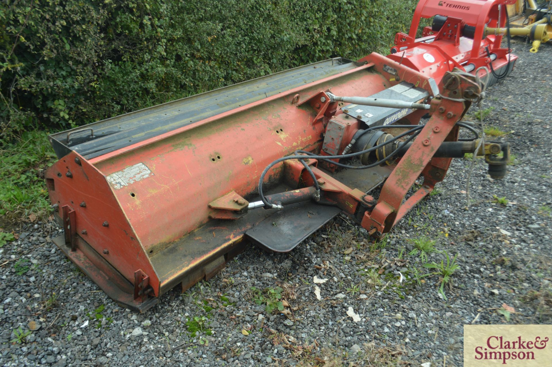 Quivogne 2.5m mounted flail mower. * - Image 3 of 5