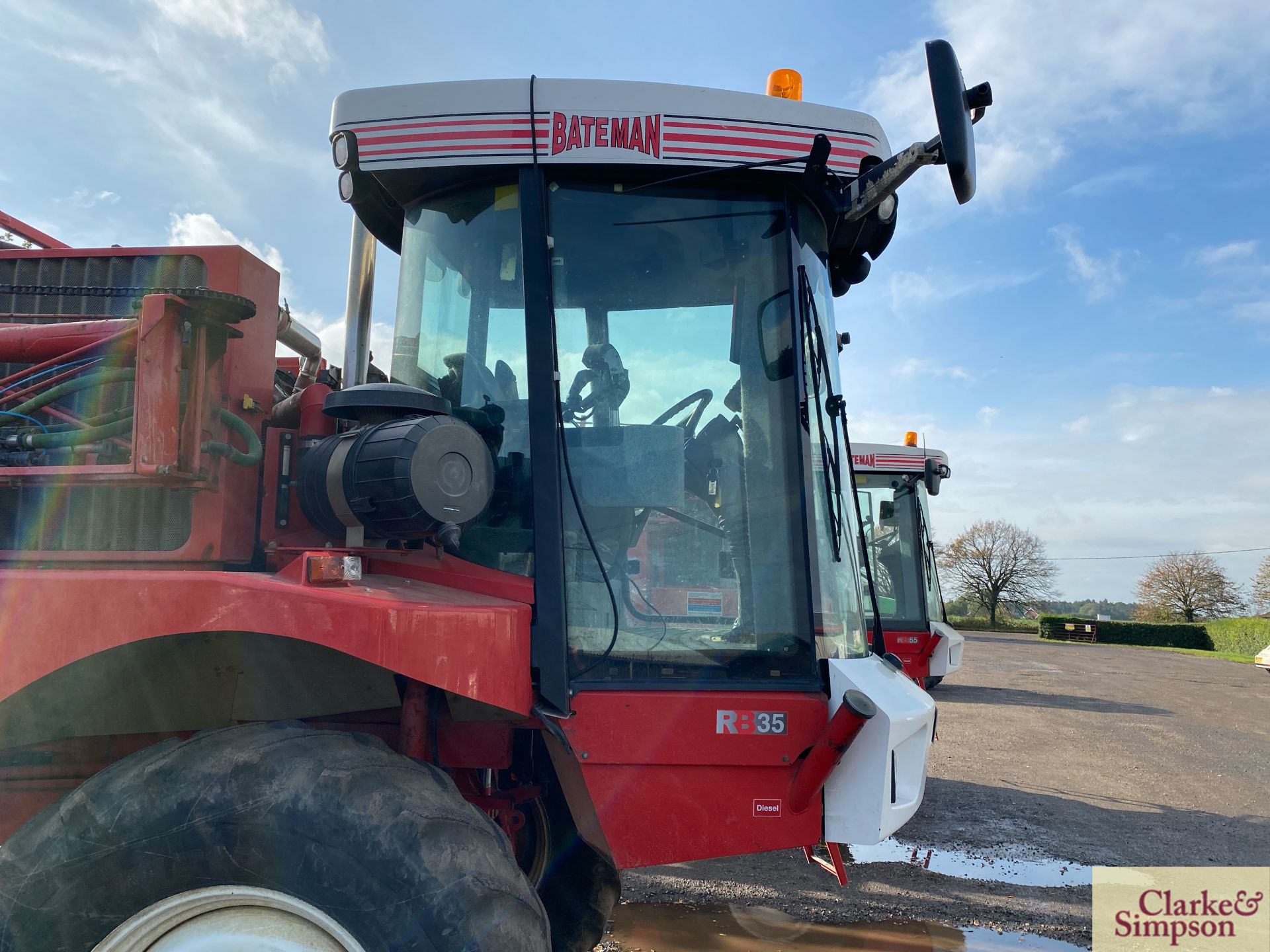 Bateman RB35 4WD 24m self-propelled sprayer. Registration WA59 DNE. Date of first registration 09/ - Image 33 of 48