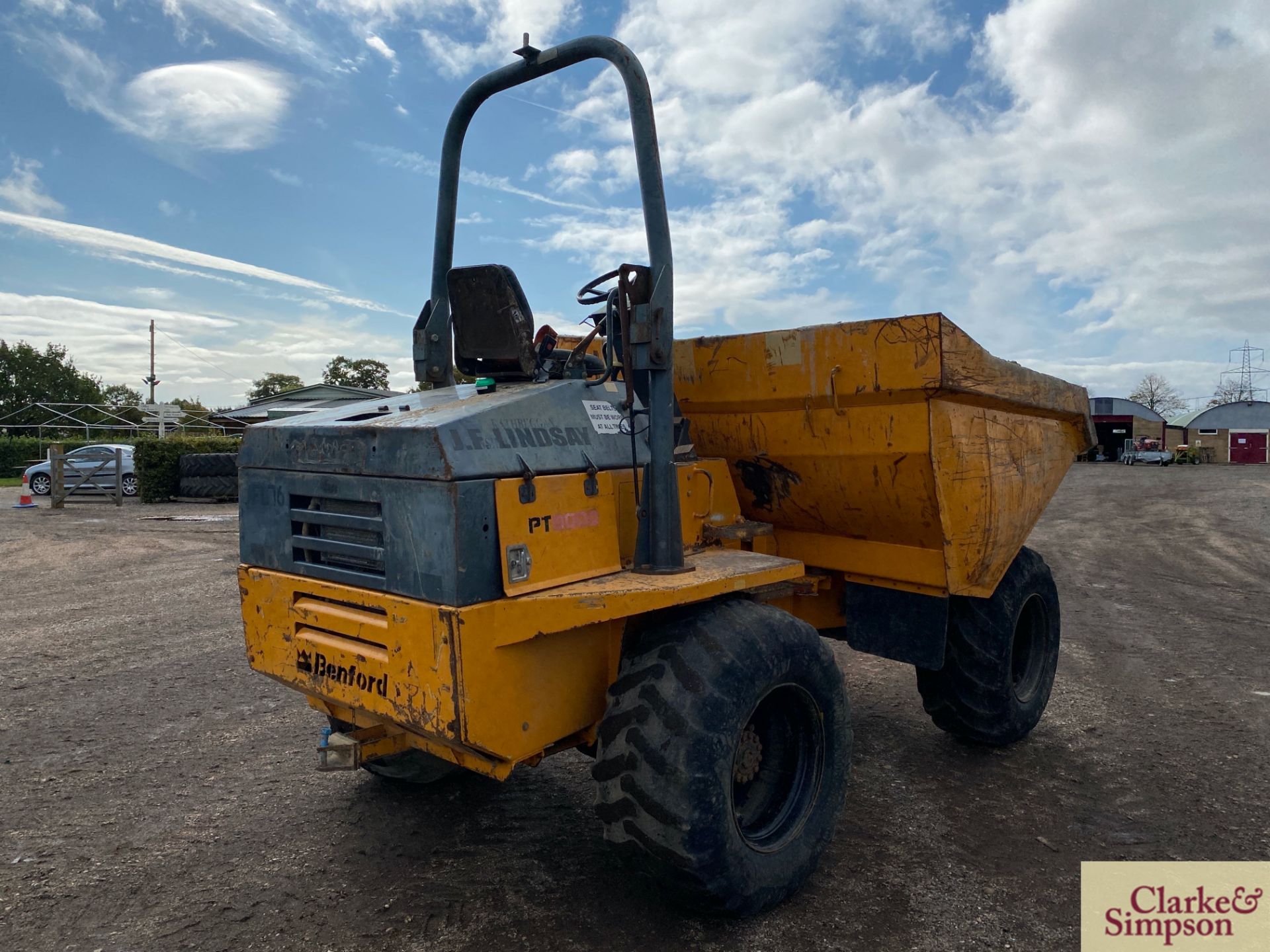 Benford 9T 4WD pivot steer dumper. 2005. Serial number SLBDINOOE507EW274. 500/60R22.5 wheels and - Image 5 of 38