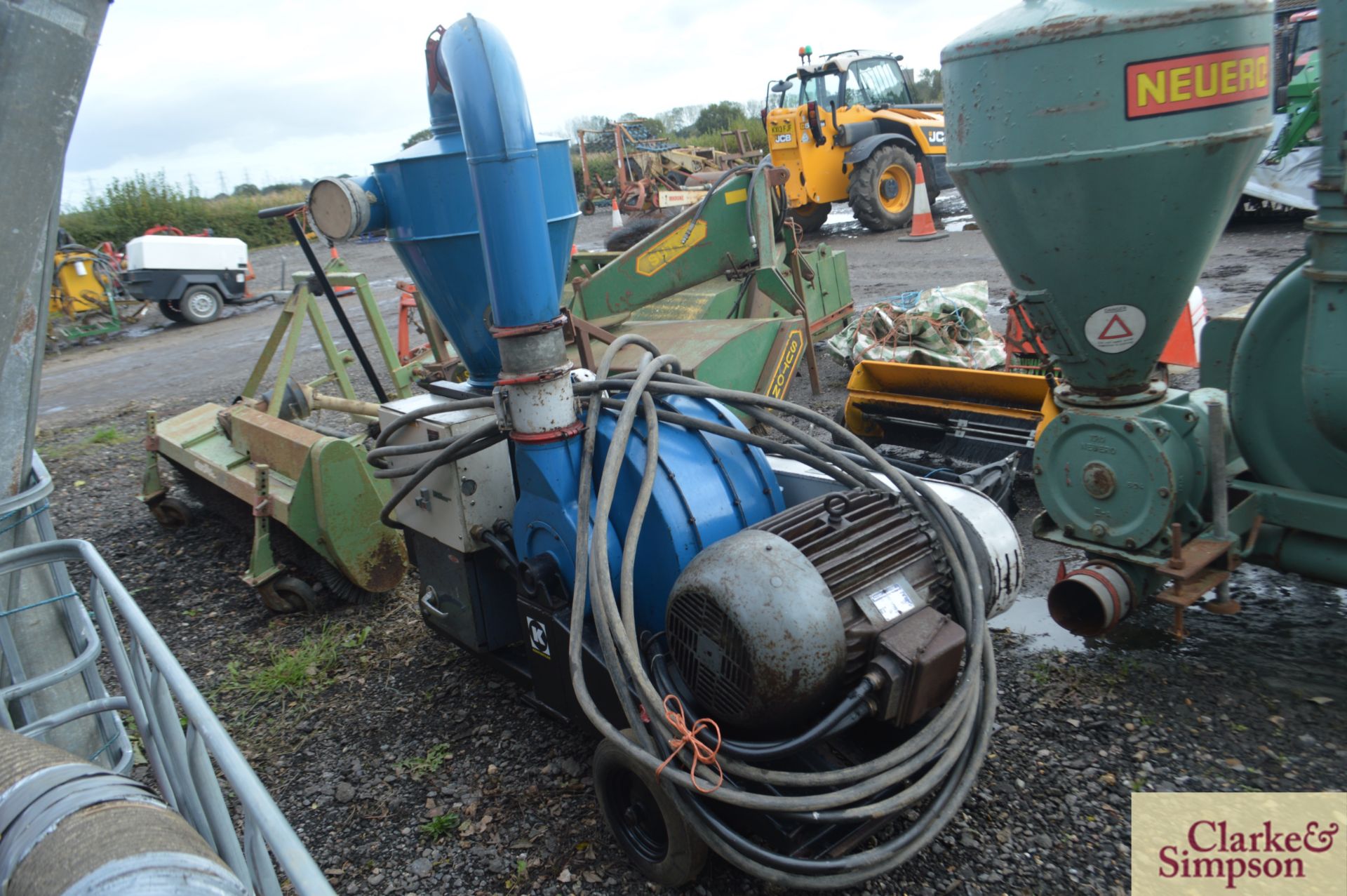 Kongskilde 500E 50HP three phase sucker blower. With pipework and loading tower. * - Image 3 of 10