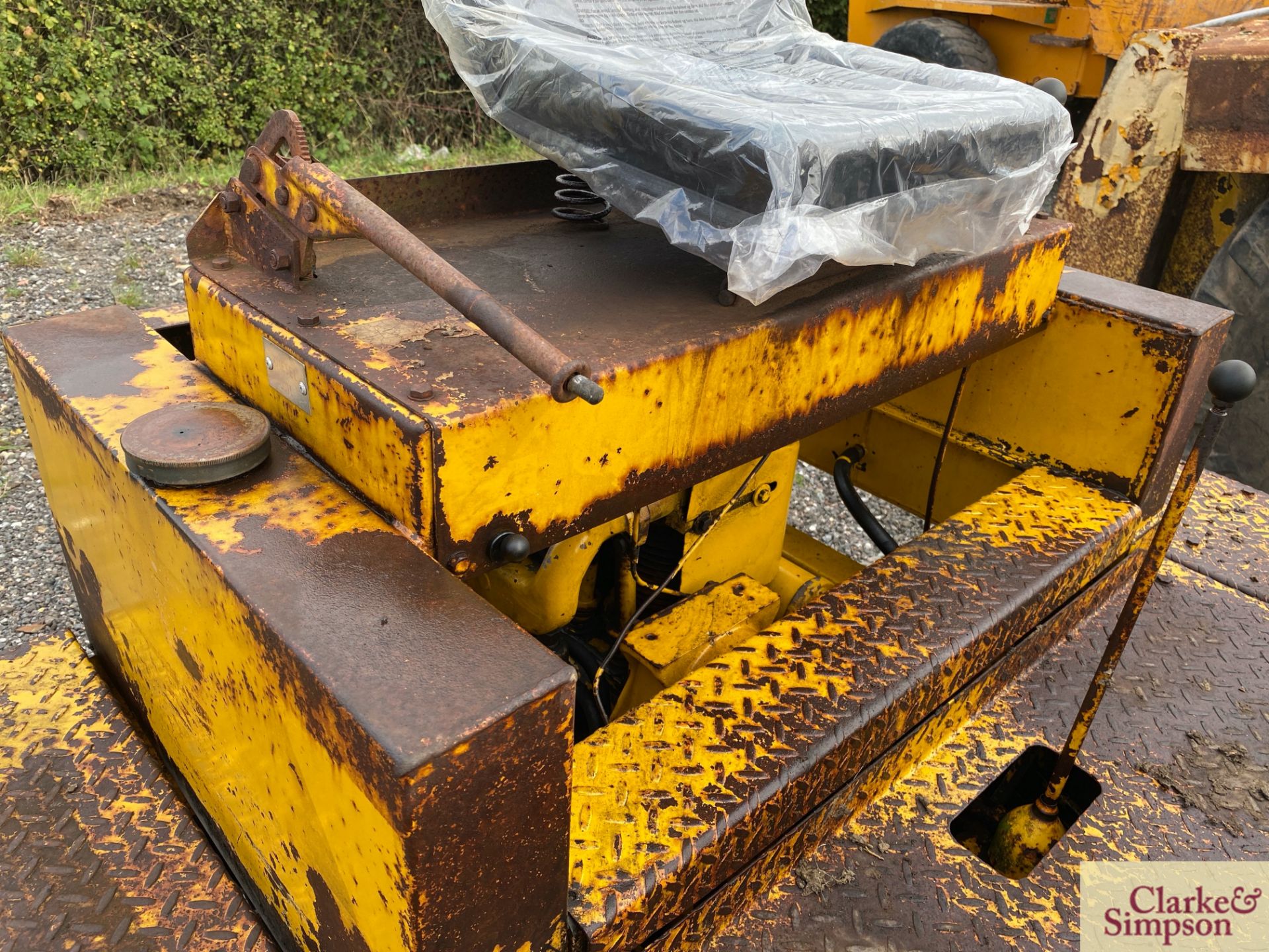 Thwaites 30cwt 4WD pivor steer dumper. 10.0/75-15.3 wheels and tyres. With manual start Petter PH2 - Image 25 of 31