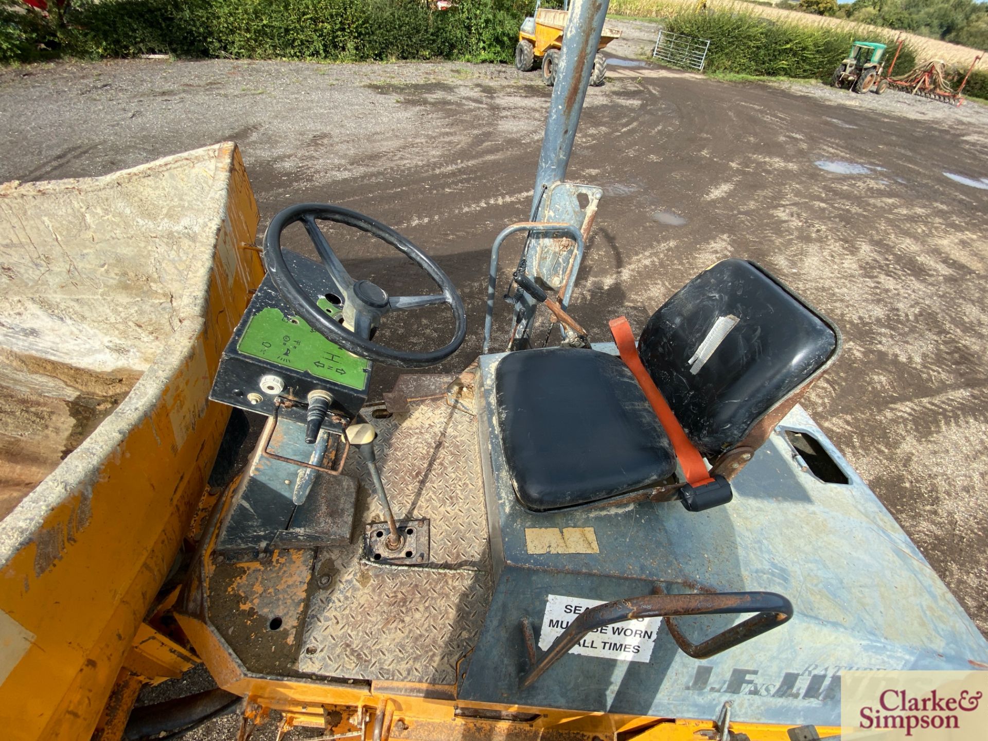 Benford 9T 4WD pivot steer dumper. 2005. Serial number SLBDINOOE507EW274. 500/60R22.5 wheels and - Image 23 of 38