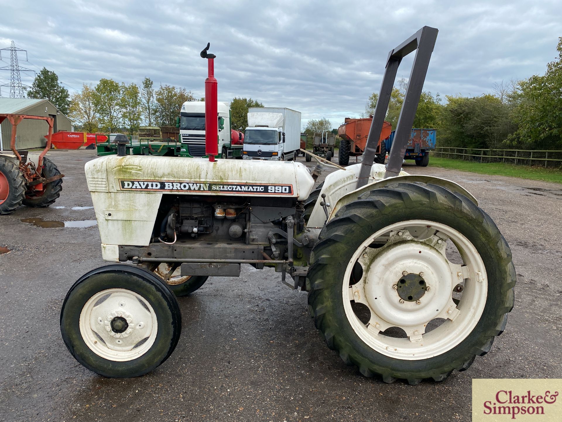David Brown 990 Selectamatic 2WD tractor. Registration DUE 781D (no paperwork). Serial number 990A/ - Image 6 of 31