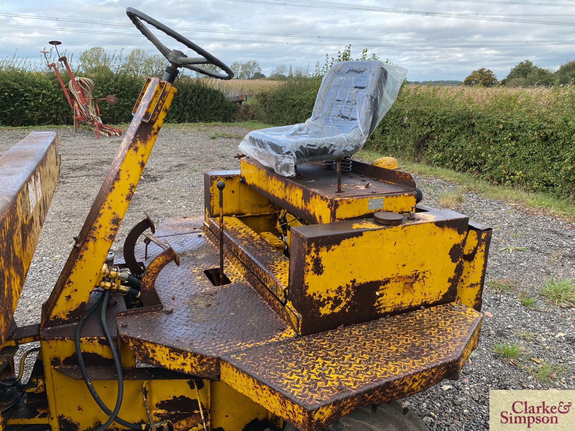 Thwaites 30cwt 4WD pivor steer dumper. 10.0/75-15.3 wheels and tyres. With manual start Petter PH2 - Image 16 of 31