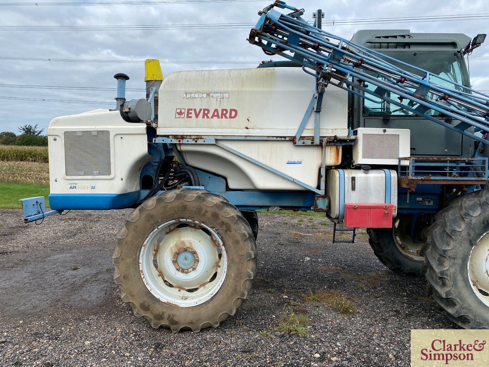 Evrard AHM 4004 24m 4WD self-propelled sprayer. Registration T371 JDX (no paperwork), Date of - Image 6 of 42