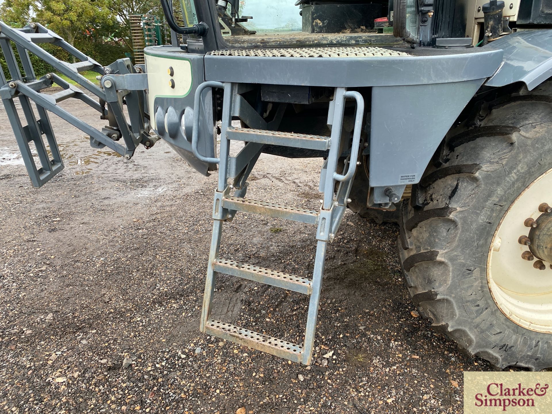 Househam Merlin M4/32 4WD 32m self-propelled sprayer. Registration AE14 LPN. Date of first - Image 32 of 54