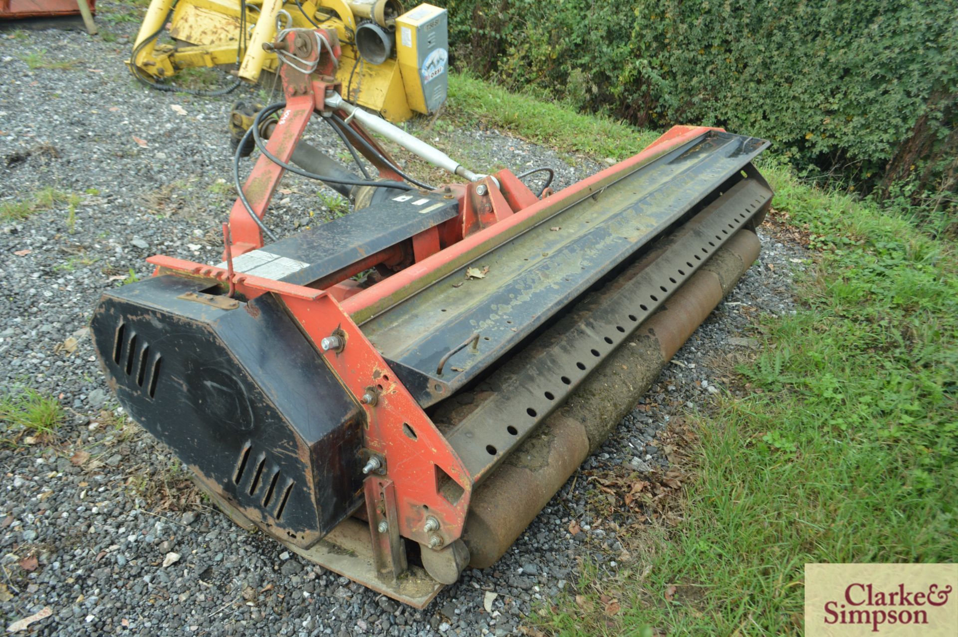 Quivogne 2.5m mounted flail mower. *