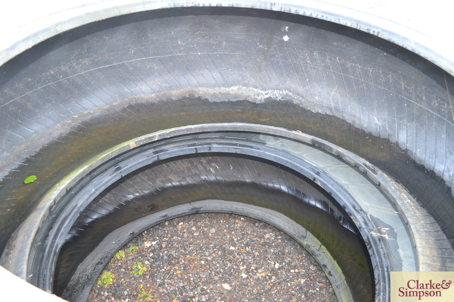 2x Continental 650R38 tyres @ 80%. * - Image 4 of 4