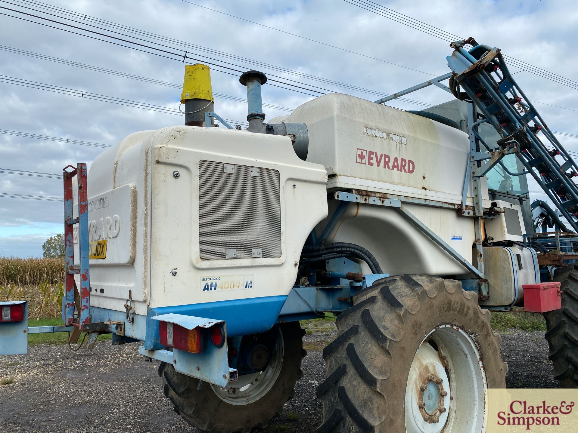 Evrard AHM 4004 24m 4WD self-propelled sprayer. Registration T371 JDX (no paperwork), Date of - Image 22 of 42