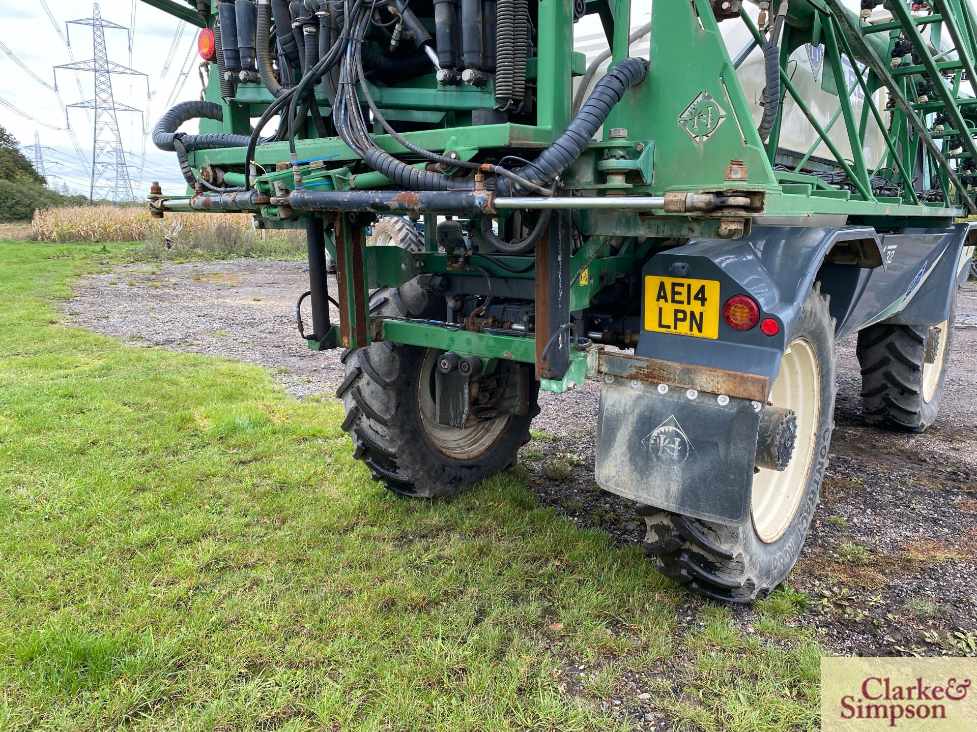 Househam Merlin M4/32 4WD 32m self-propelled sprayer. Registration AE14 LPN. Date of first - Image 18 of 54