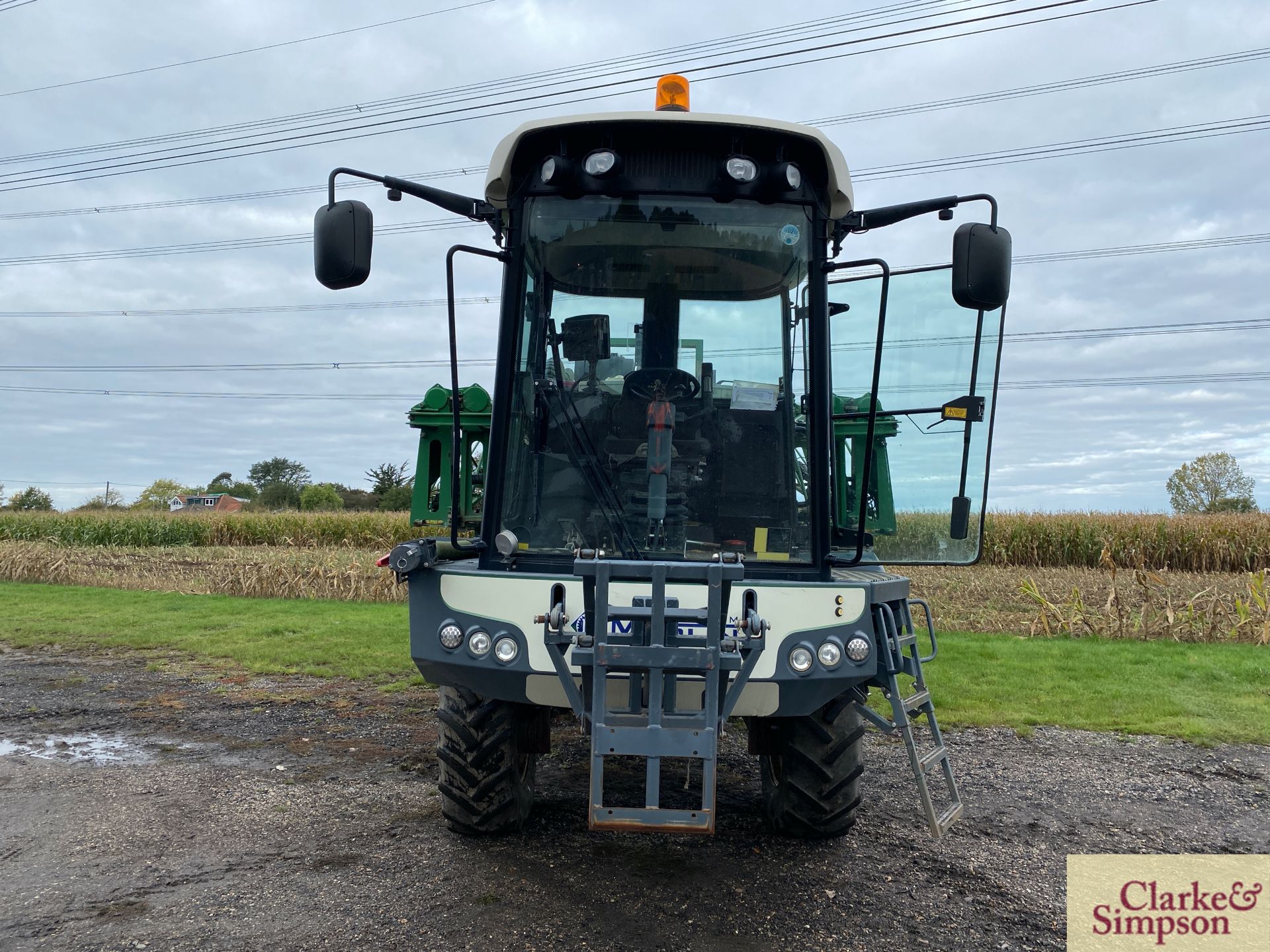 Househam Merlin M4/32 4WD 32m self-propelled sprayer. Registration AE14 LPN. Date of first - Image 8 of 54