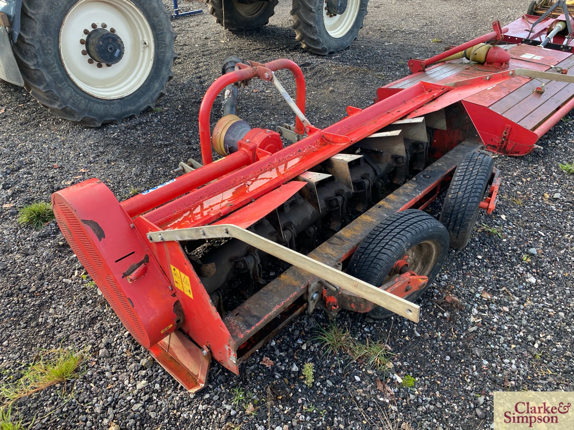 Kuhn BNG230 2.3m mounted flail mower. 2008. * - Image 3 of 7