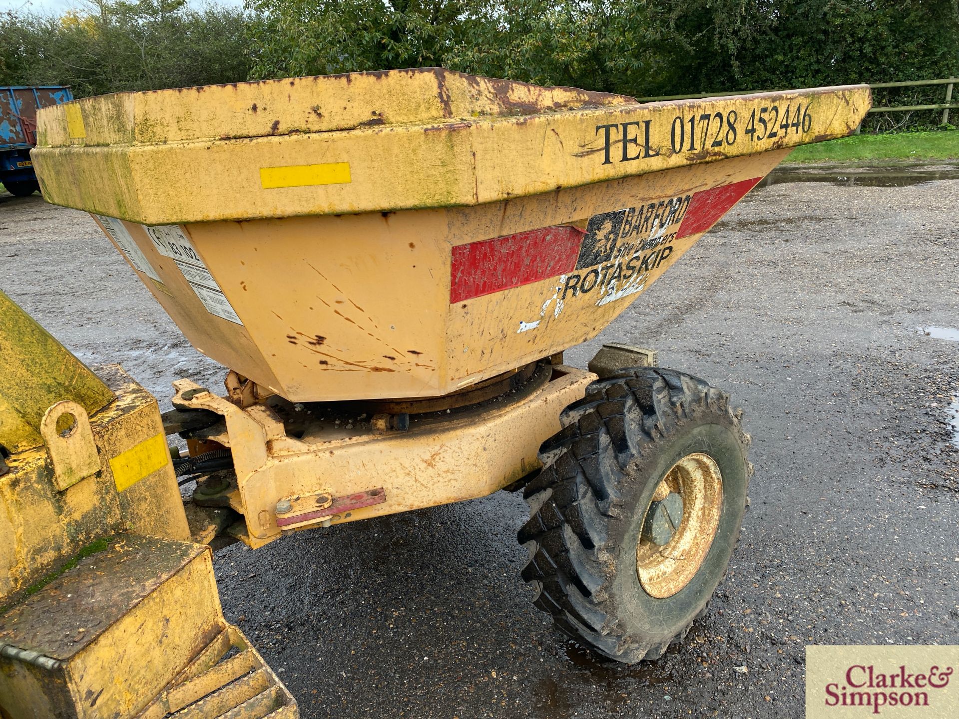 Barford SRX3000 3T swivel tip 4WD pivot steer dumper. Registration AP02 KYN. Date of first - Image 21 of 30