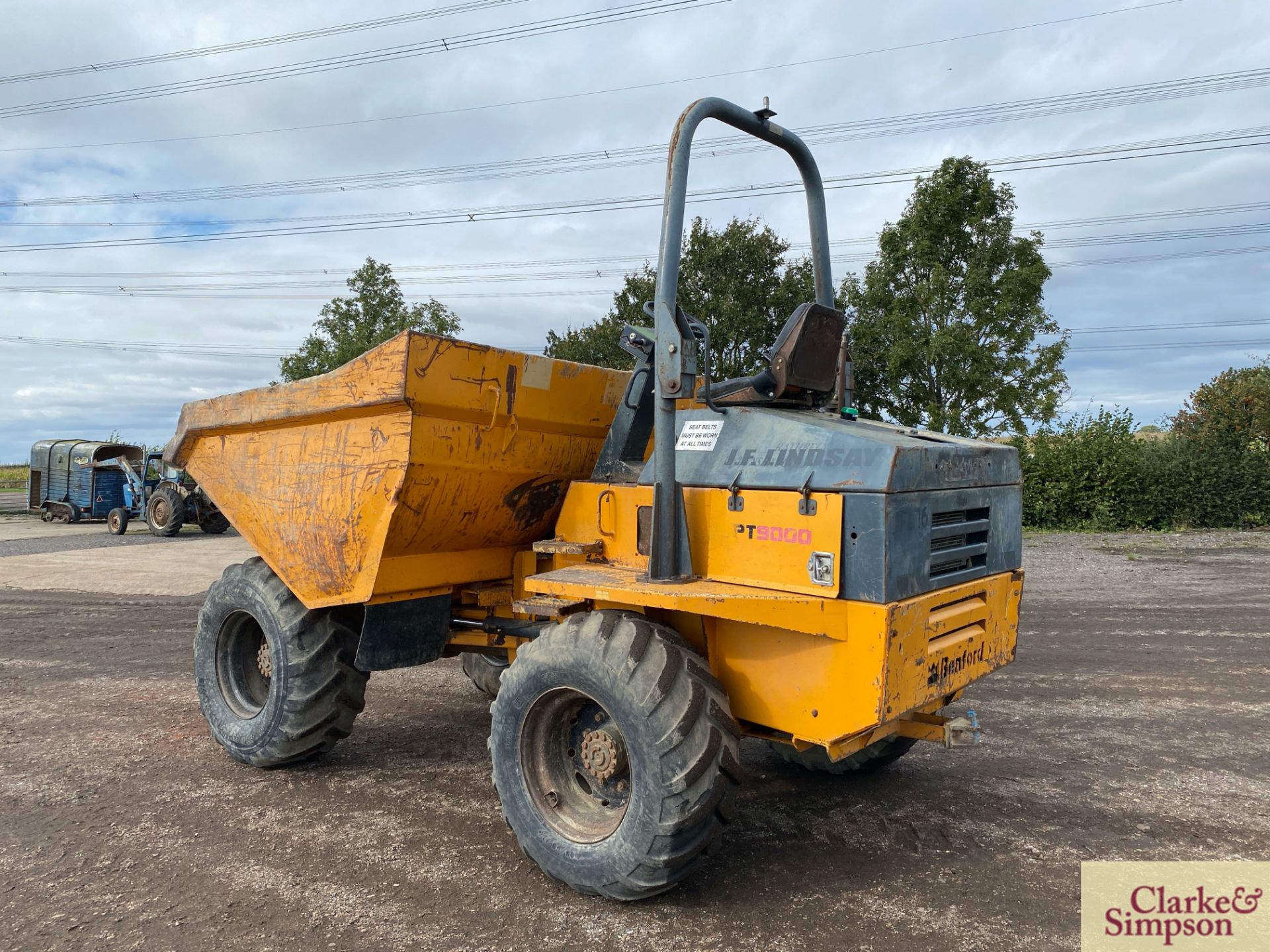 Benford 9T 4WD pivot steer dumper. 2005. Serial number SLBDINOOE507EW274. 500/60R22.5 wheels and - Image 3 of 38