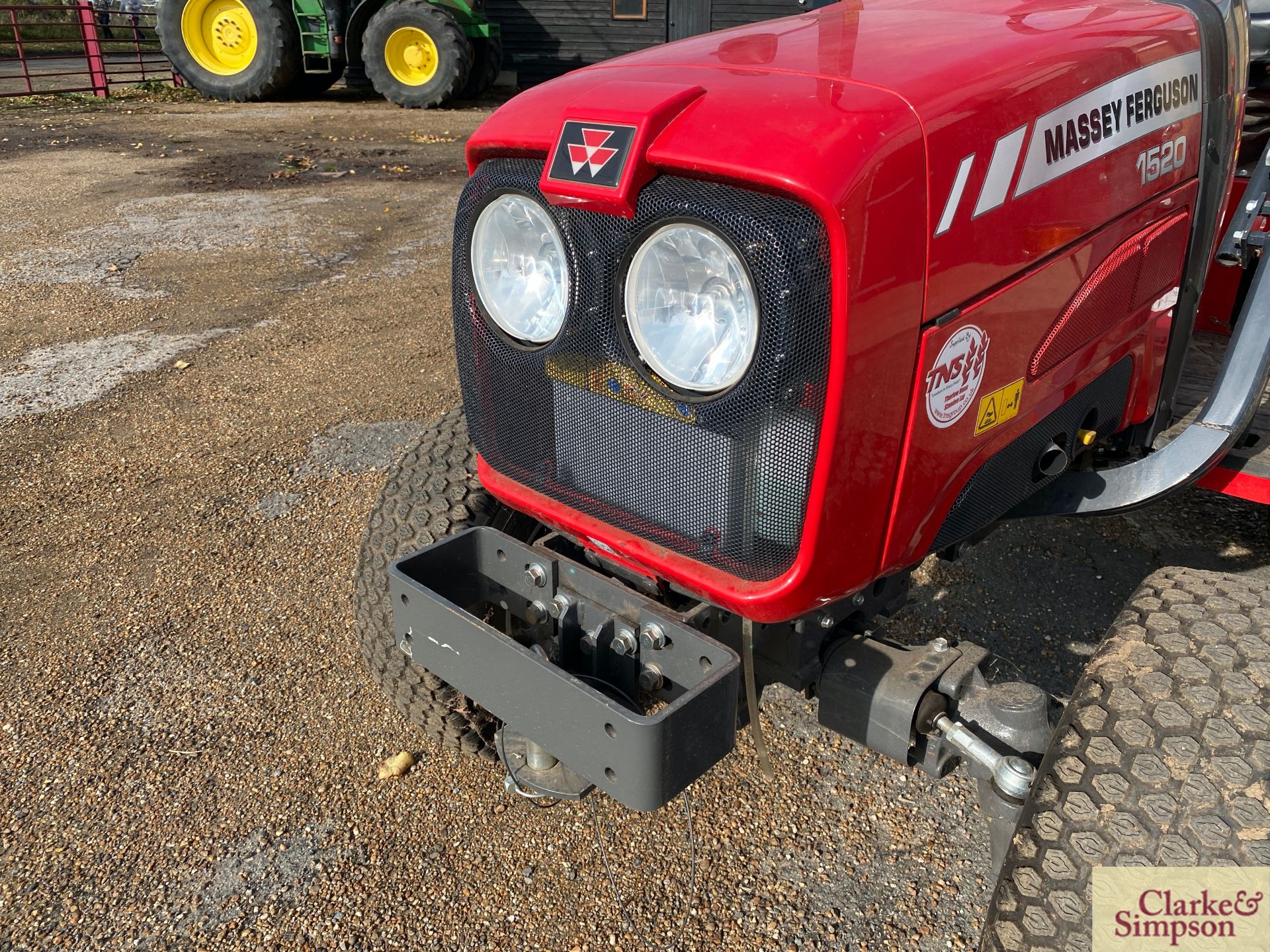 Massey Ferguson 1520 4WD compact tractor. 2017. Registration AY19 BXB. Date of first registration - Image 8 of 38