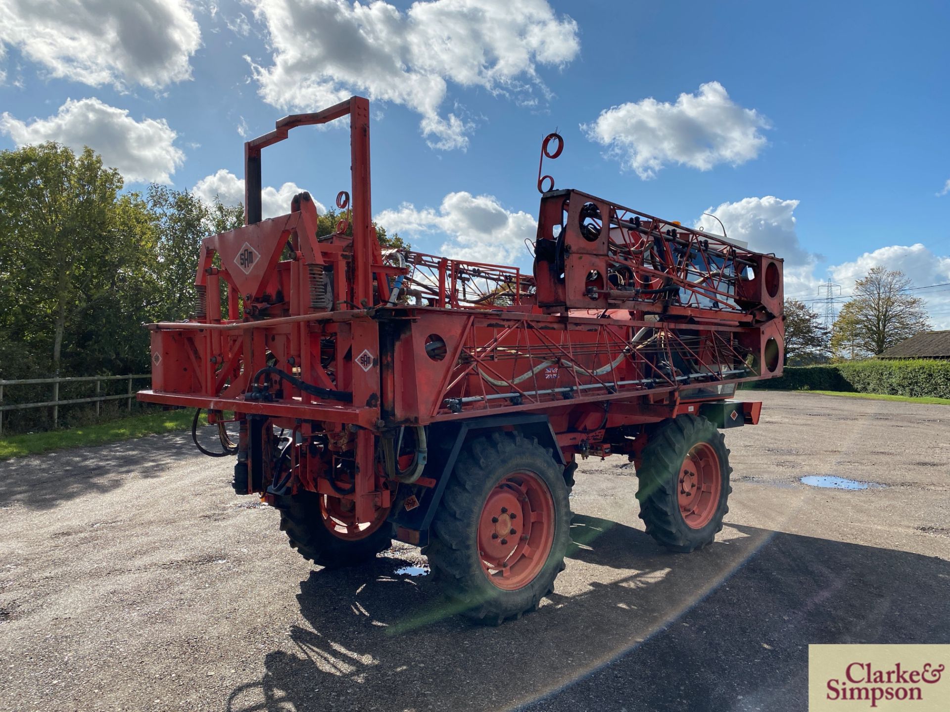 Sands 2000 4WD 24m self-propelled sprayer. Registration J135 CPW. Date of first registration 10/ - Image 5 of 48