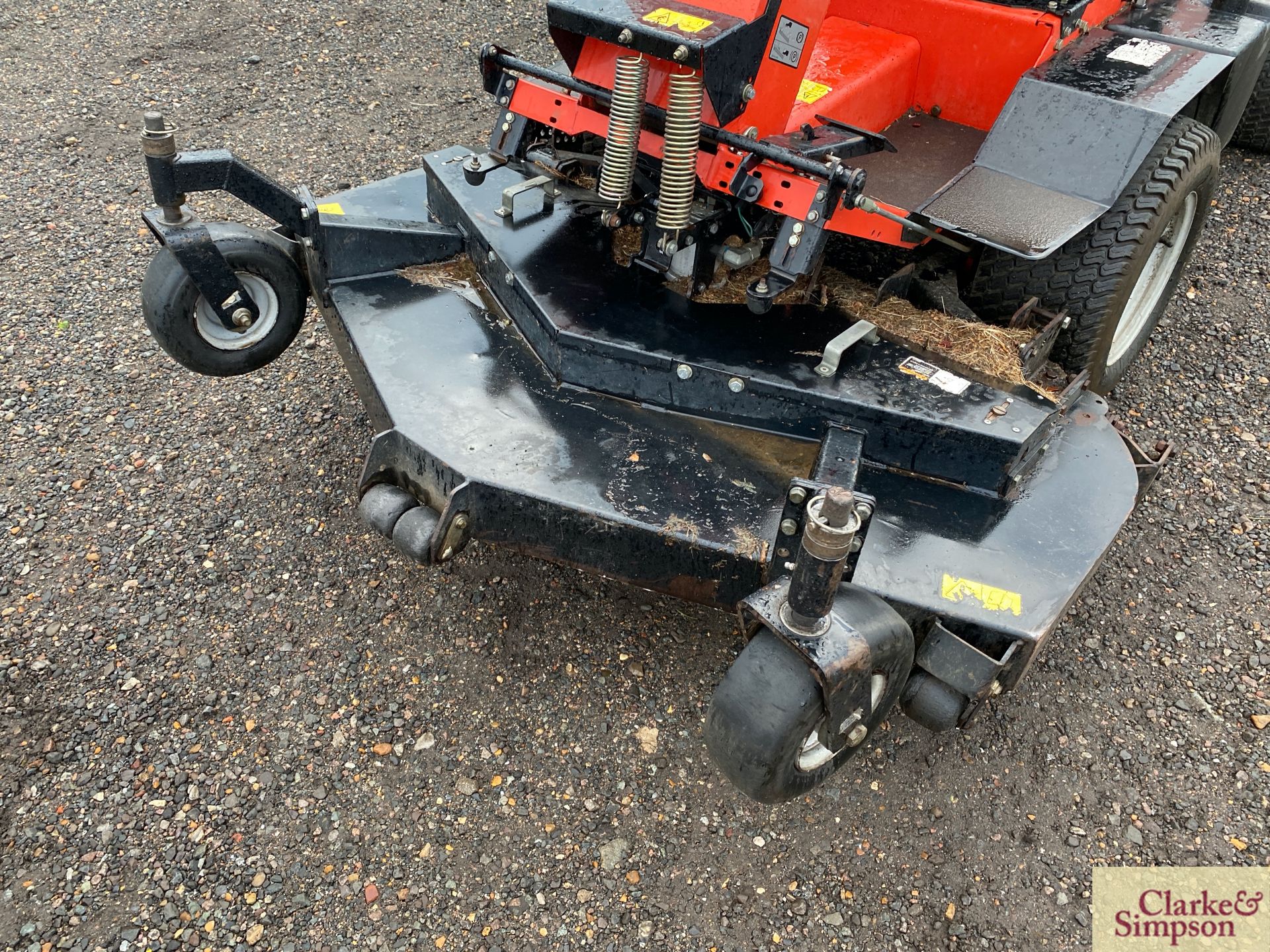 Jacobsen 628B Turfcat 4WD 60in diesel hydrostatic outfront mower. 1,600 hours. - Image 9 of 18