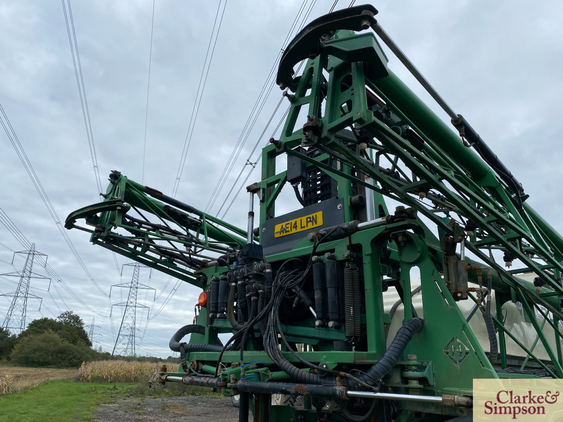 Househam Merlin M4/32 4WD 32m self-propelled sprayer. Registration AE14 LPN. Date of first - Image 19 of 54