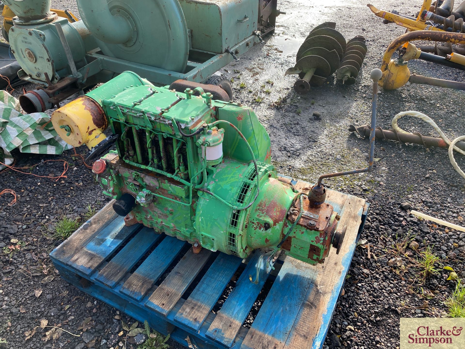 3cyl diesel engine and gearbox. Ex-dumper. - Image 2 of 5