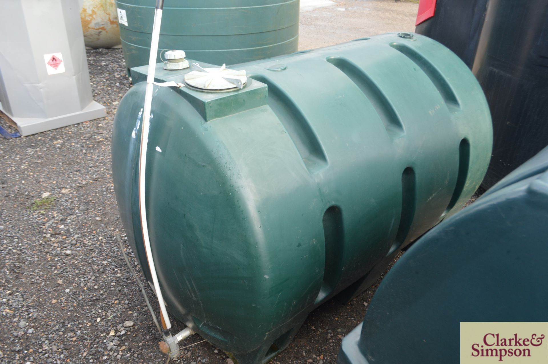 1200L plastic oil tank. *