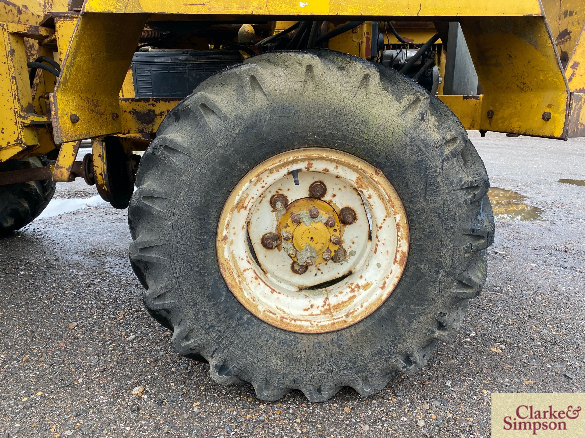 Winget 2.5T 4WD pivot steer dumper. 11.5/80R15 wheels and tyres. With electric start Lister 3cyl - Image 20 of 32