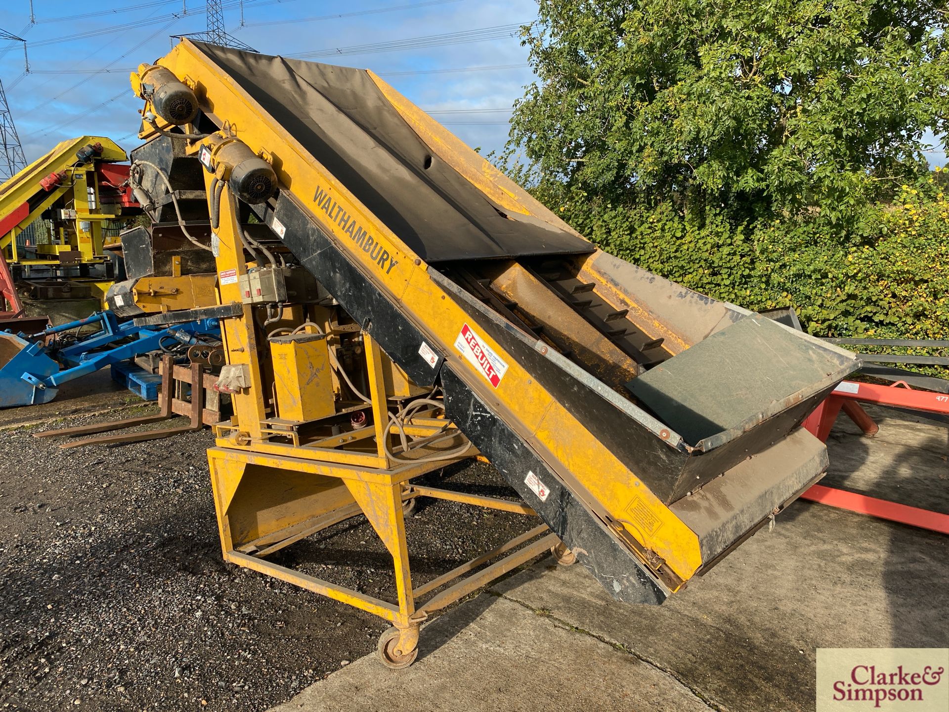 Walthambury twin elevator bagger. With twin bagging head. * - Image 2 of 4