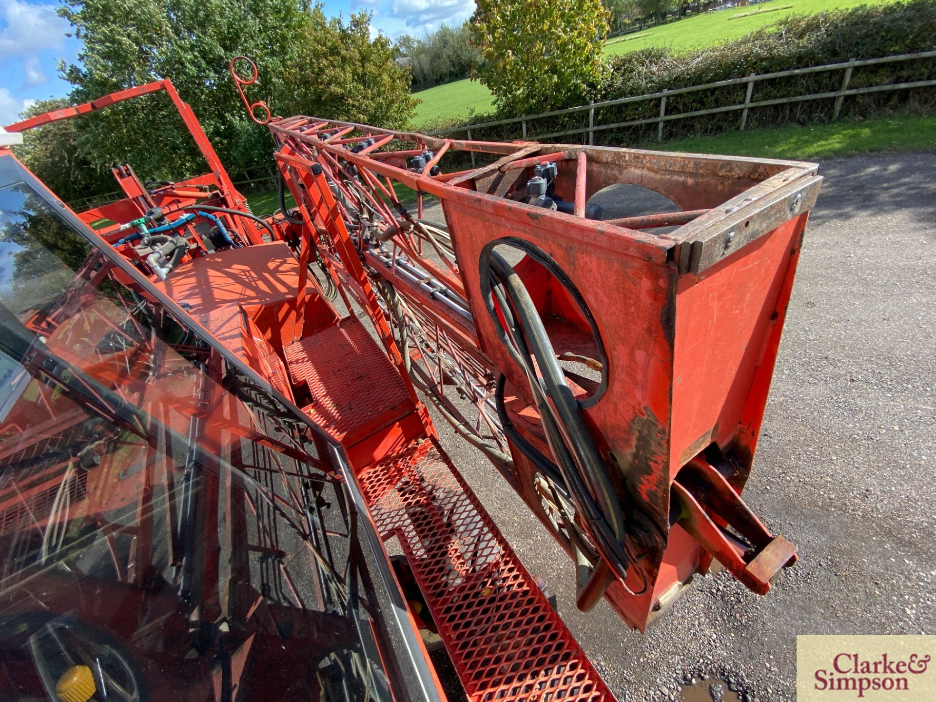 Sands 2000 4WD 24m self-propelled sprayer. Registration J135 CPW. Date of first registration 10/ - Image 31 of 48