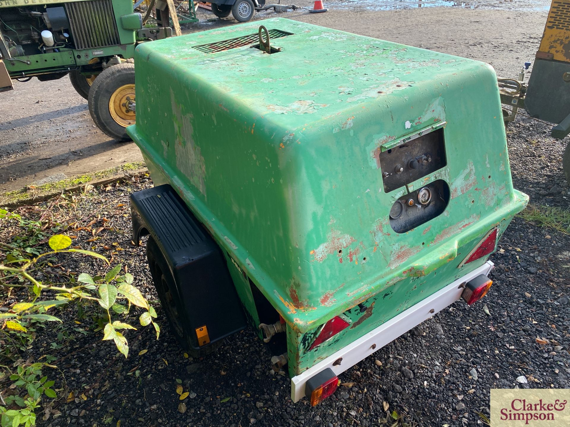 Ingersoll Rand road tow compressor. With air tools and hose. - Image 3 of 9