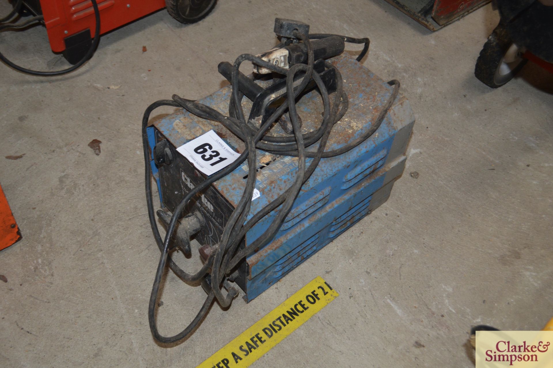 Clarke arc welder. - Image 2 of 2