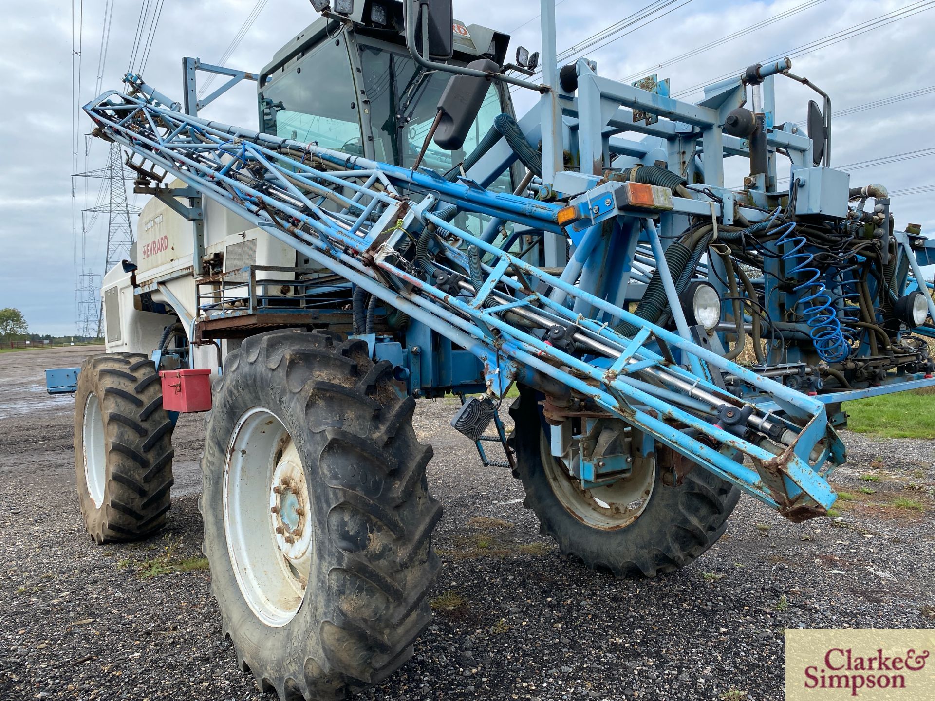 Evrard AHM 4004 24m 4WD self-propelled sprayer. Registration T371 JDX (no paperwork), Date of - Image 31 of 42