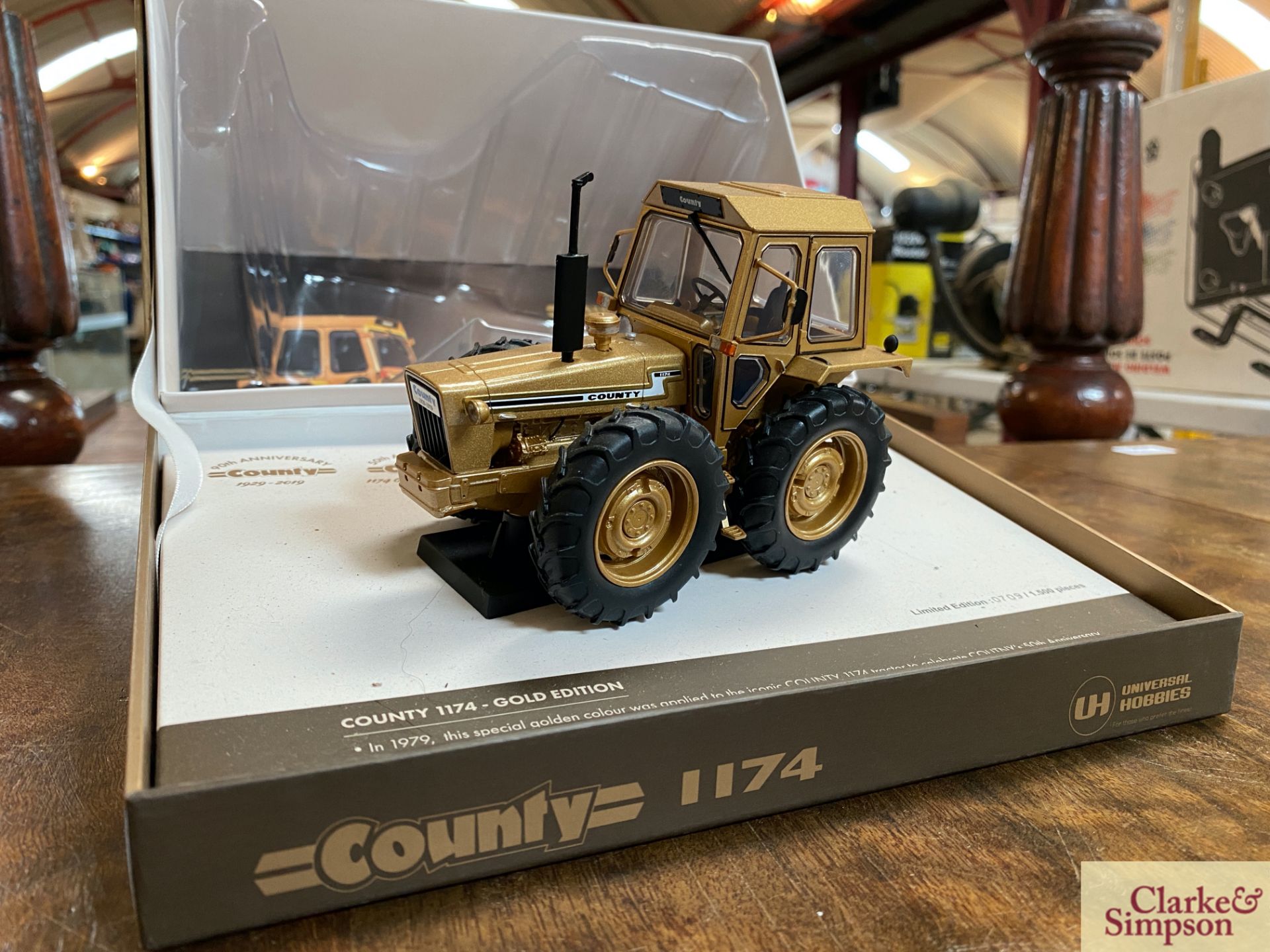 UH County 1174 Tractor - Gold Limited Edition 1/32.*