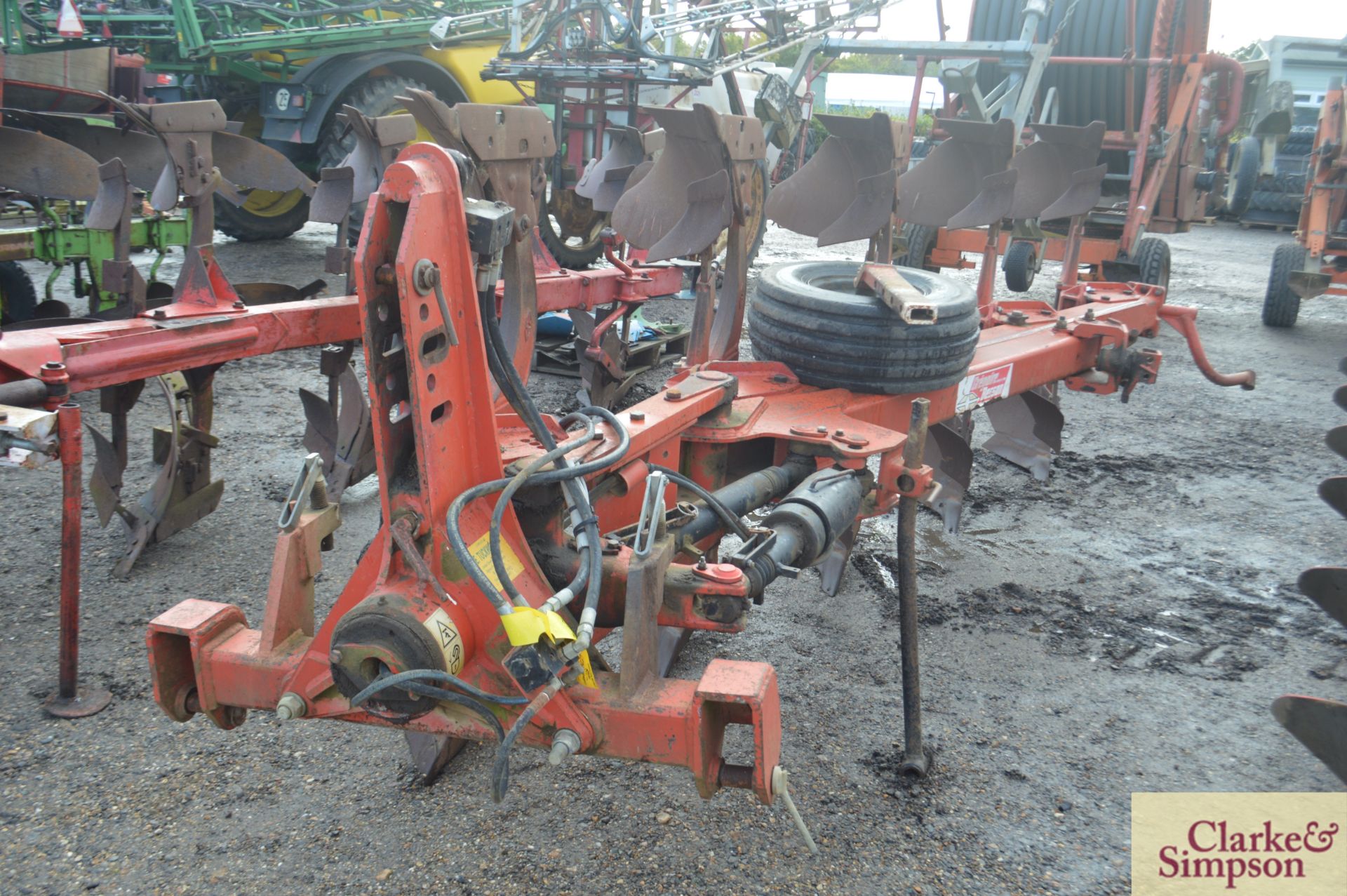 Gregoire Besson RB7 5F reversible plough. 1998. Serial number 705197. With No8 bodies and - Image 2 of 11