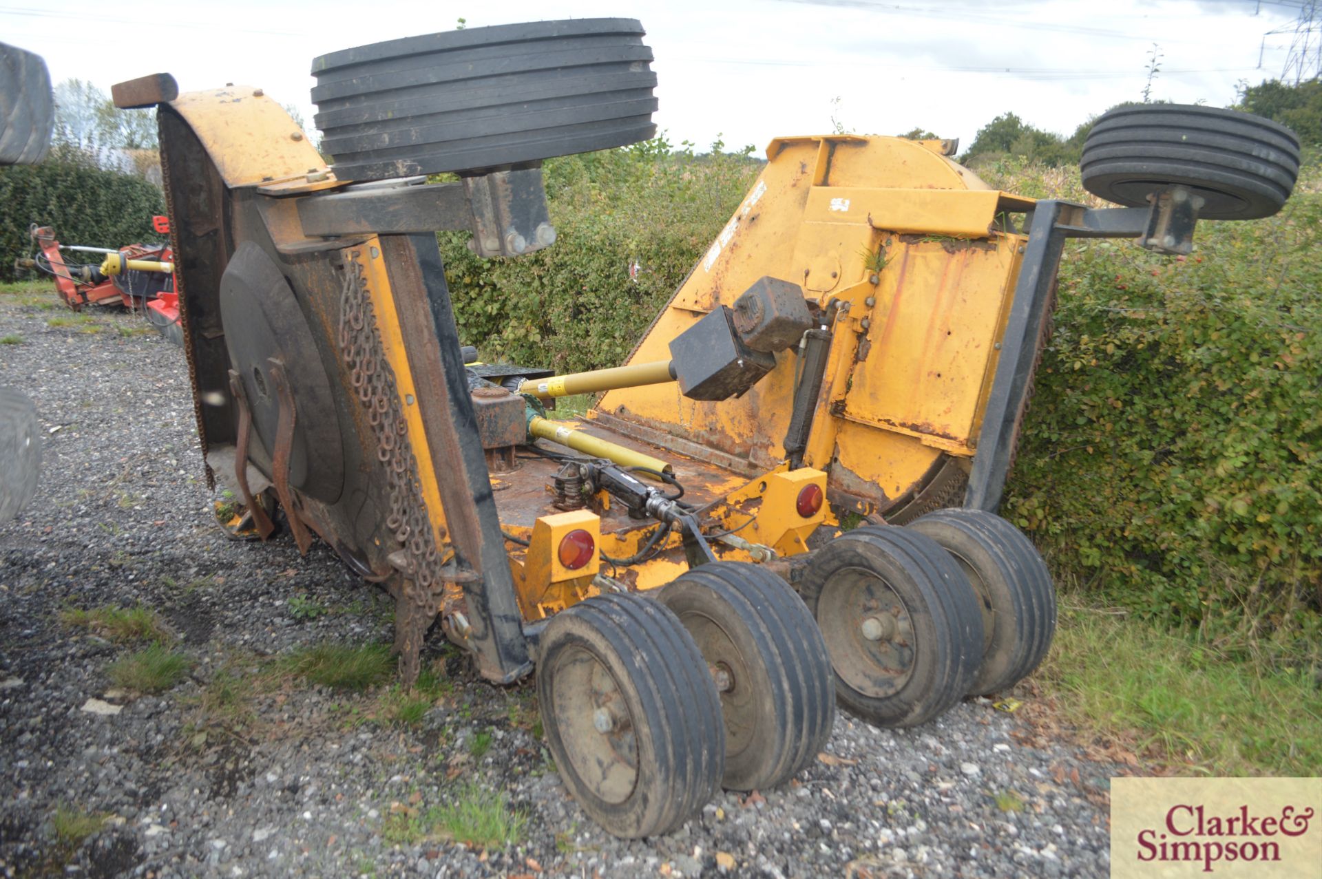 McConnel SR15 trailed 15ft hydraulic folding batwing mower. 2005. Serial number 22028. * - Image 4 of 10