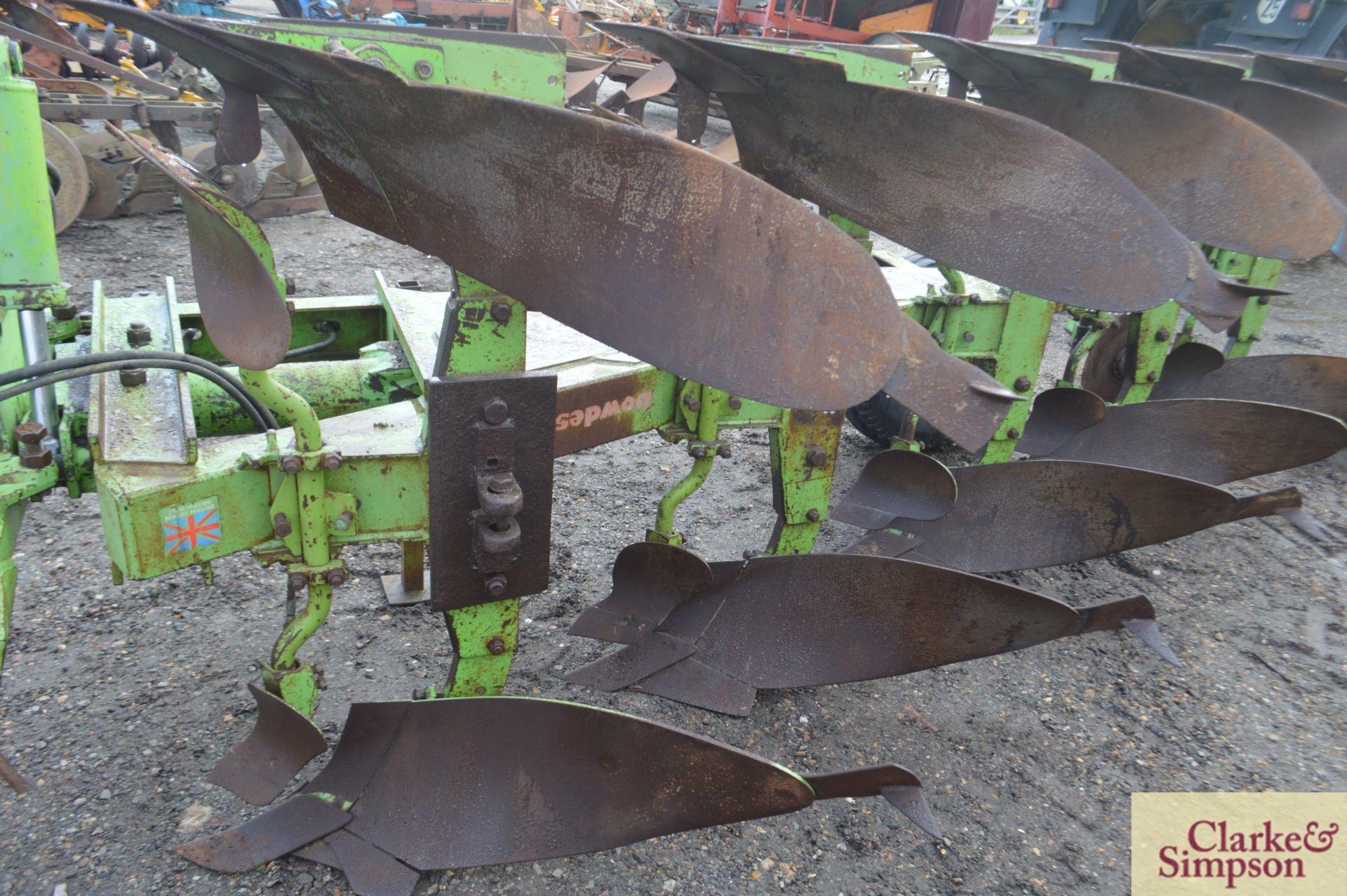 Dowdeswell DP7D2 4+1F reversible plough. Serial number 8812344. With rear discs. Owned from new. * - Image 8 of 10