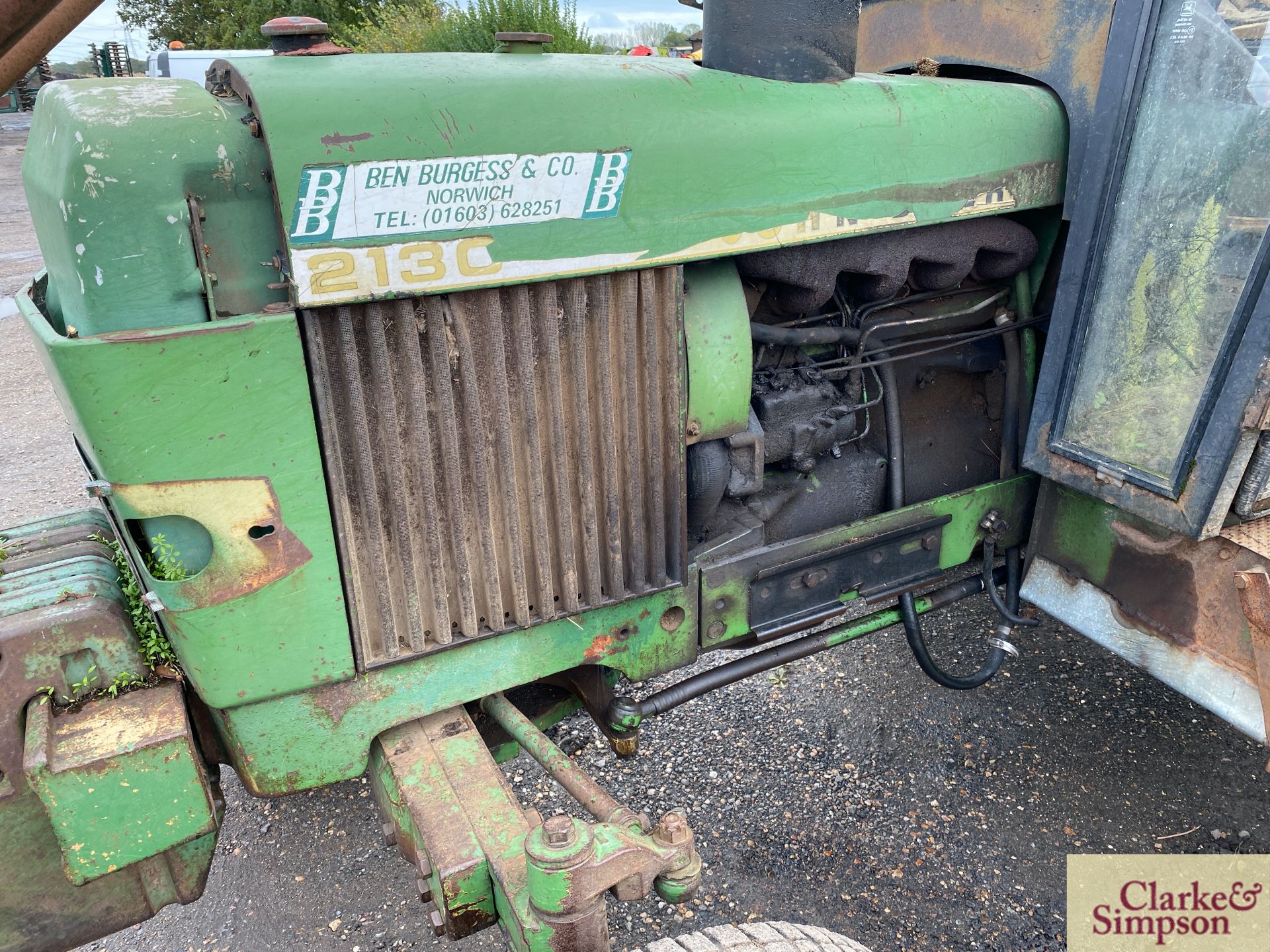 John Deere 2130 2WD tractor. Registration REX 815R (no paperwork). Date of first registration 11/ - Image 25 of 33