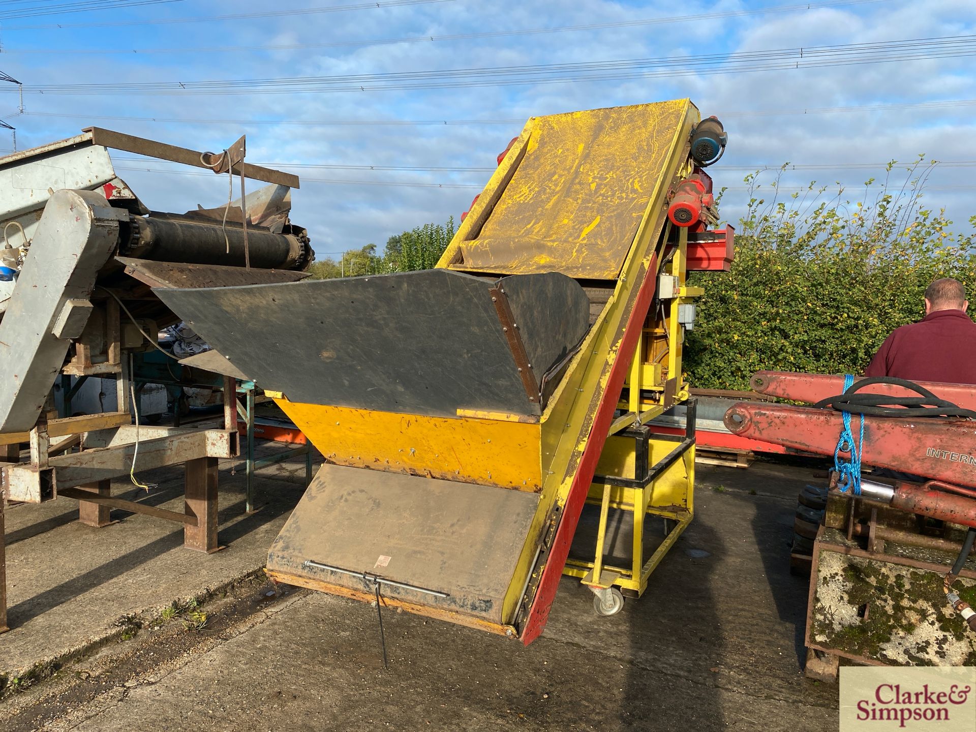 Walthambury twin elevator bagger. With twin bagging head. *