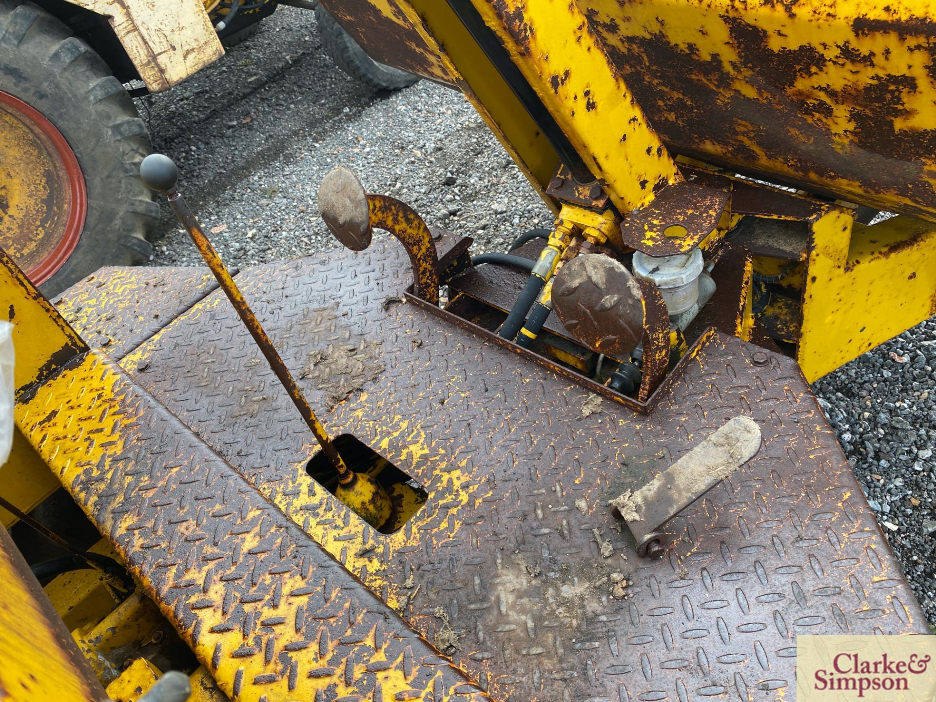 Thwaites 30cwt 4WD pivor steer dumper. 10.0/75-15.3 wheels and tyres. With manual start Petter PH2 - Image 24 of 31