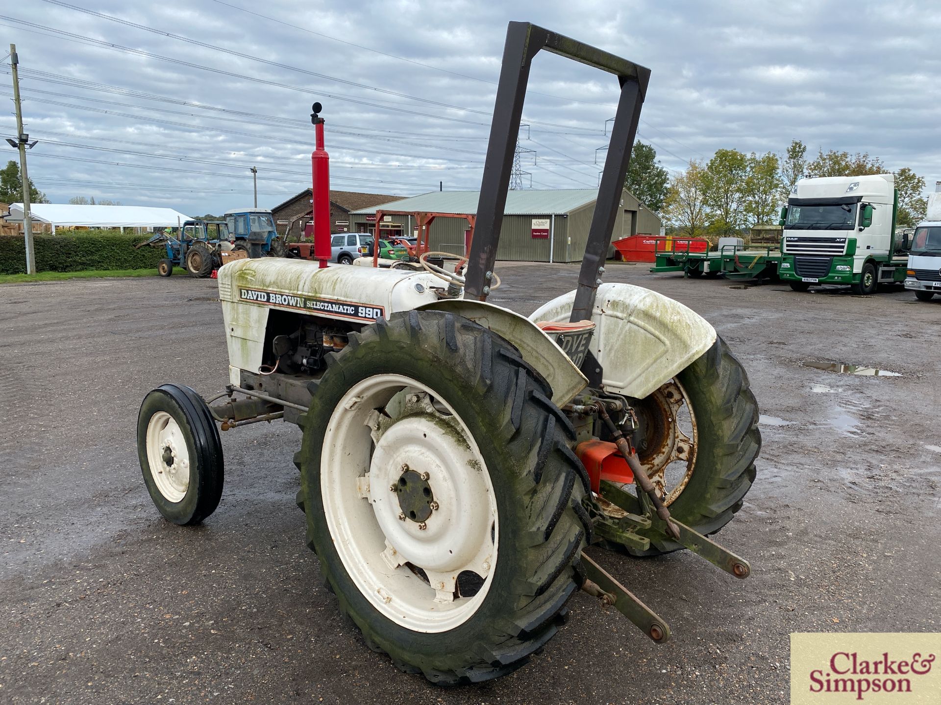 David Brown 990 Selectamatic 2WD tractor. Registration DUE 781D (no paperwork). Serial number 990A/ - Image 5 of 31