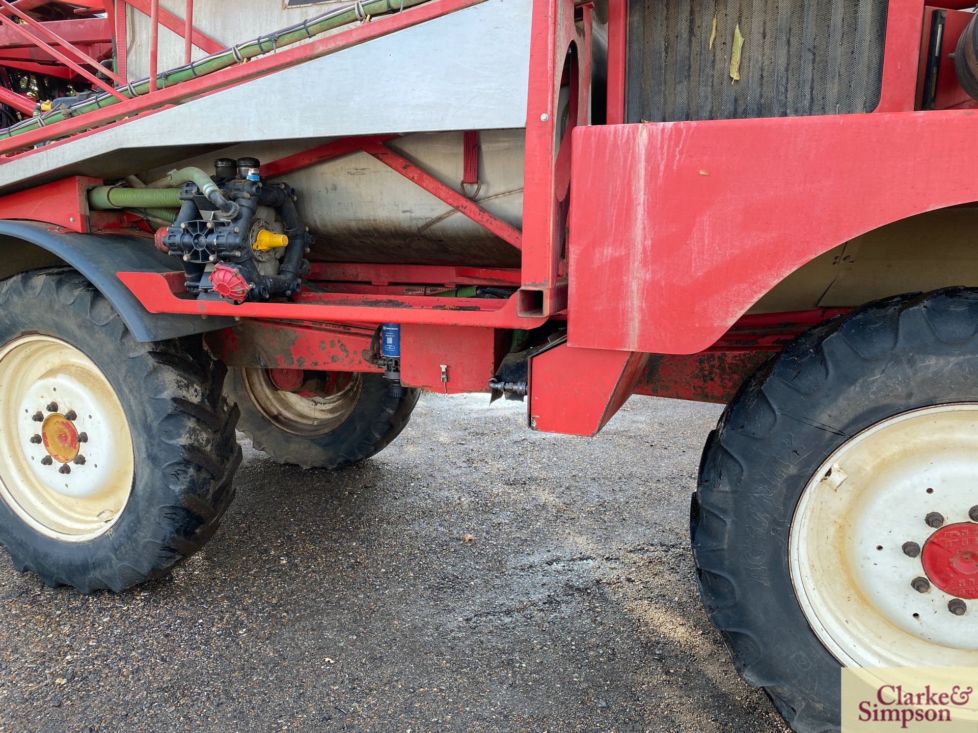 Bateman RB35 24m 4WD self-propelled sprayer. Registration WA13 FHY. Date of first registration 03/ - Image 26 of 48