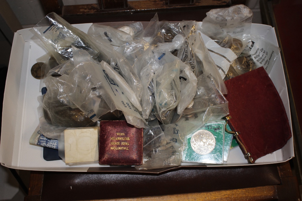 A tray of various coinage