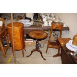 A 19th Century mahogany circular topped tripod tab