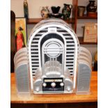 A mid-20th Century Marilyn radio