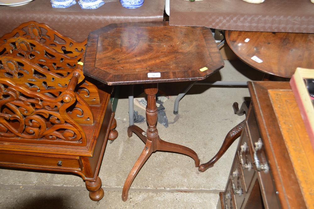 A 19th Century mahogany tripod table